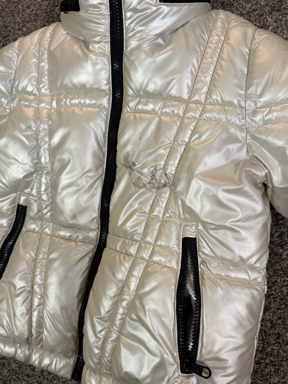 Girls Steve Madden White Puffer Jacket with Black Trim - Picture 9 of 10
